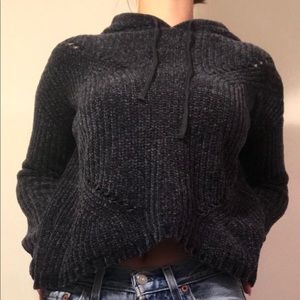 Knitted sweatshirt with hoodie